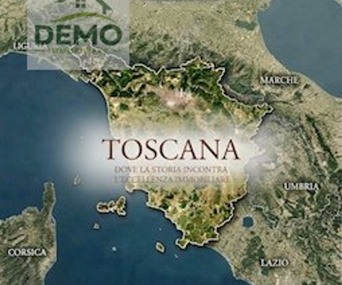 Lusso e design nel cuore storico di Arezzo: appartamento unico